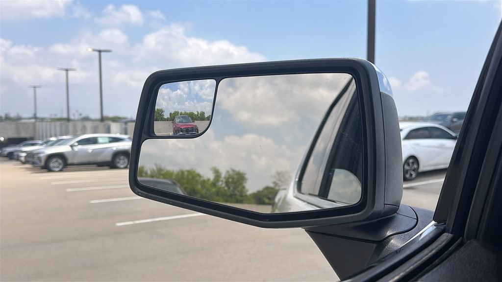 Used 2019 GMC Sierra 1500 SLE w/ SLE Value Package RWD image 19