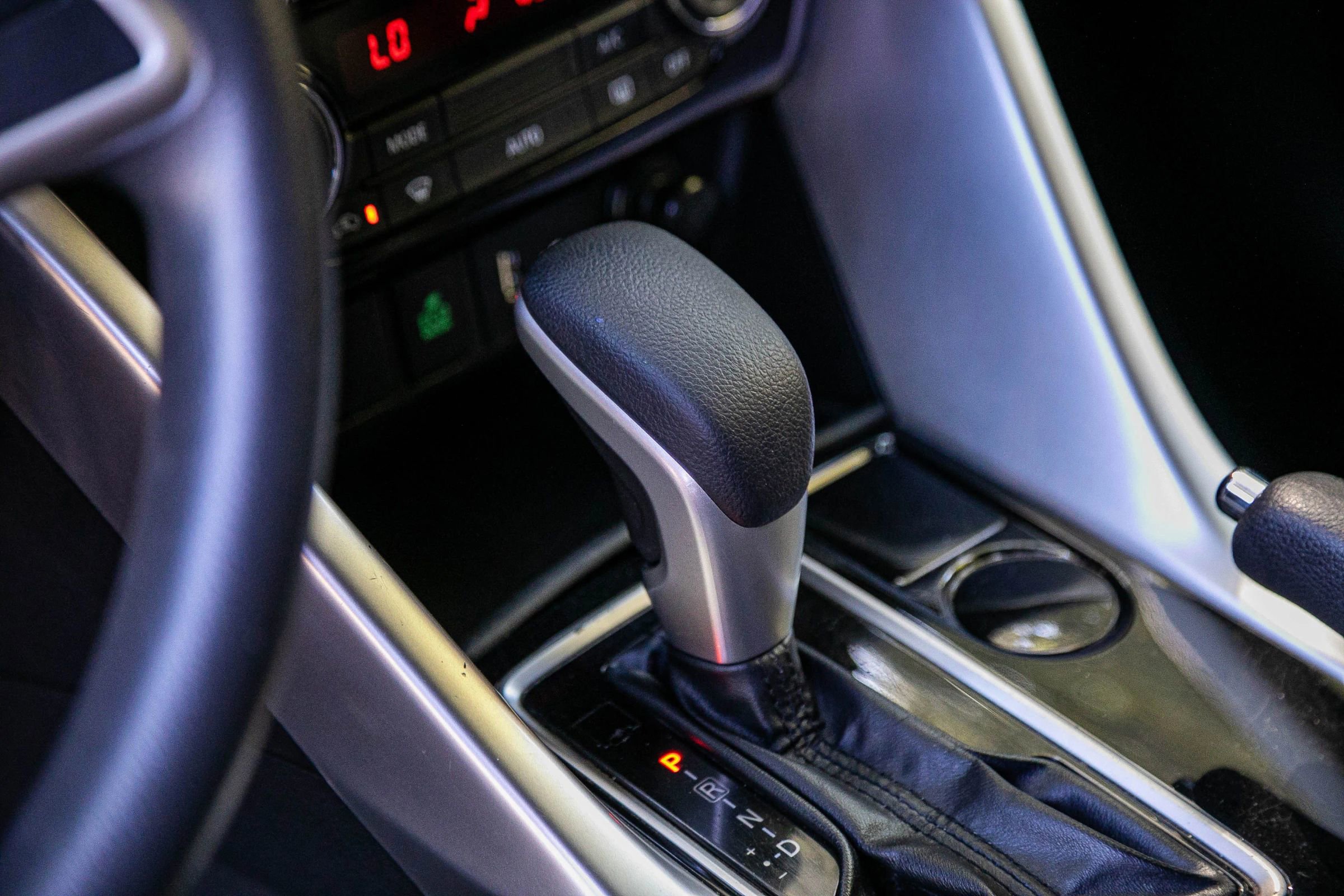 Used 2020 Mitsubishi Eclipse Cross ES FWD image 29