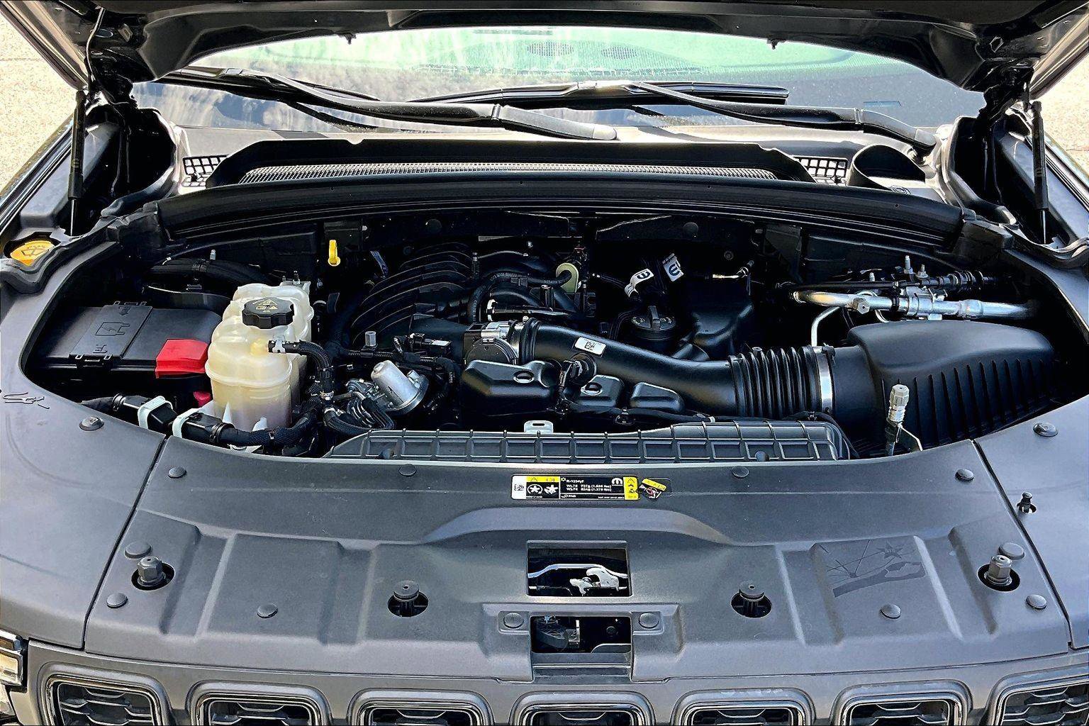 Certified 2022 Jeep Grand Cherokee Altitude AWD/4WD image 11