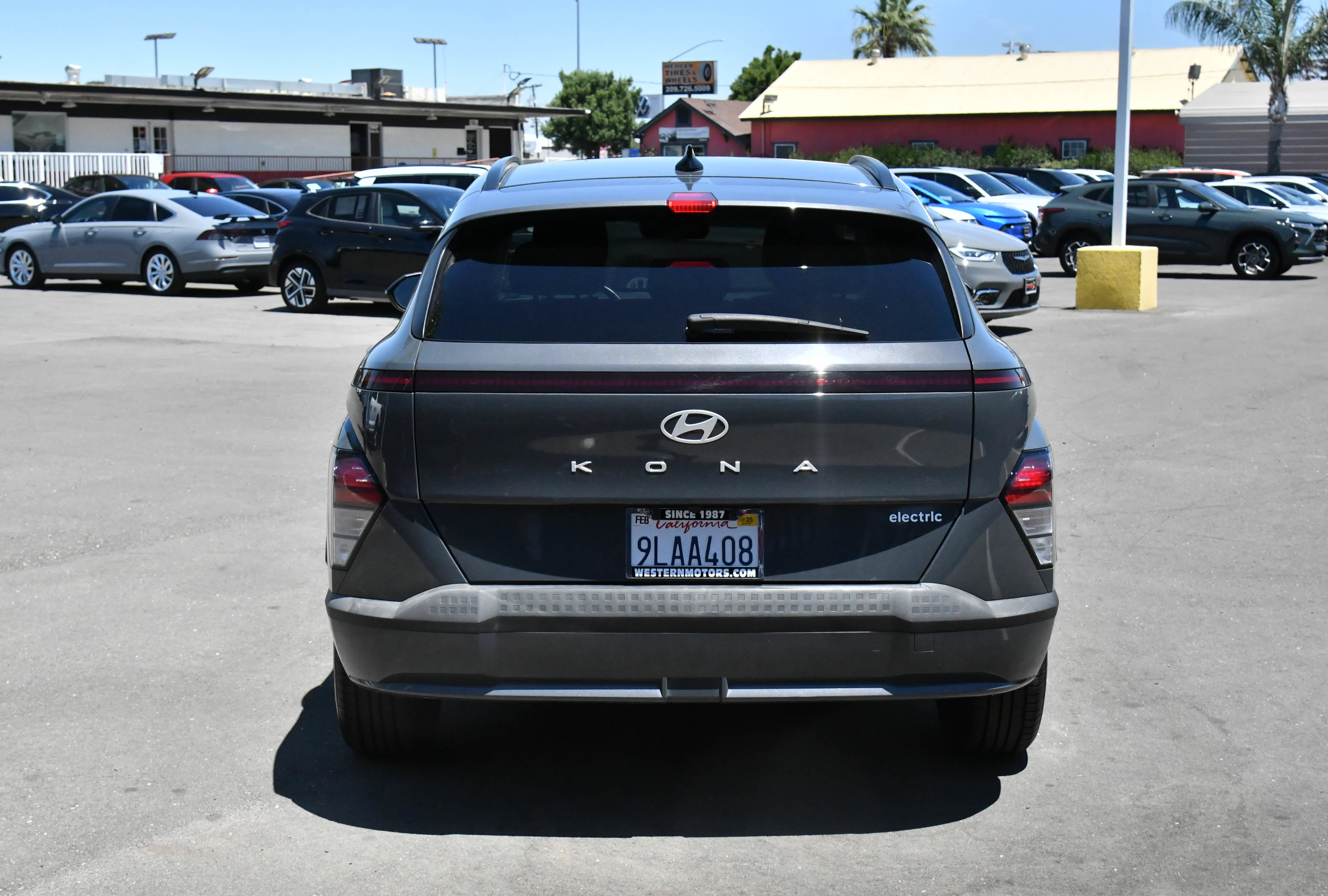 Used 2024 Hyundai Kona SEL FWD image 7