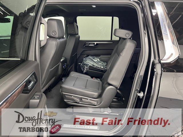 New 2026 Chevrolet Suburban LT w/ Comfort Package image 35