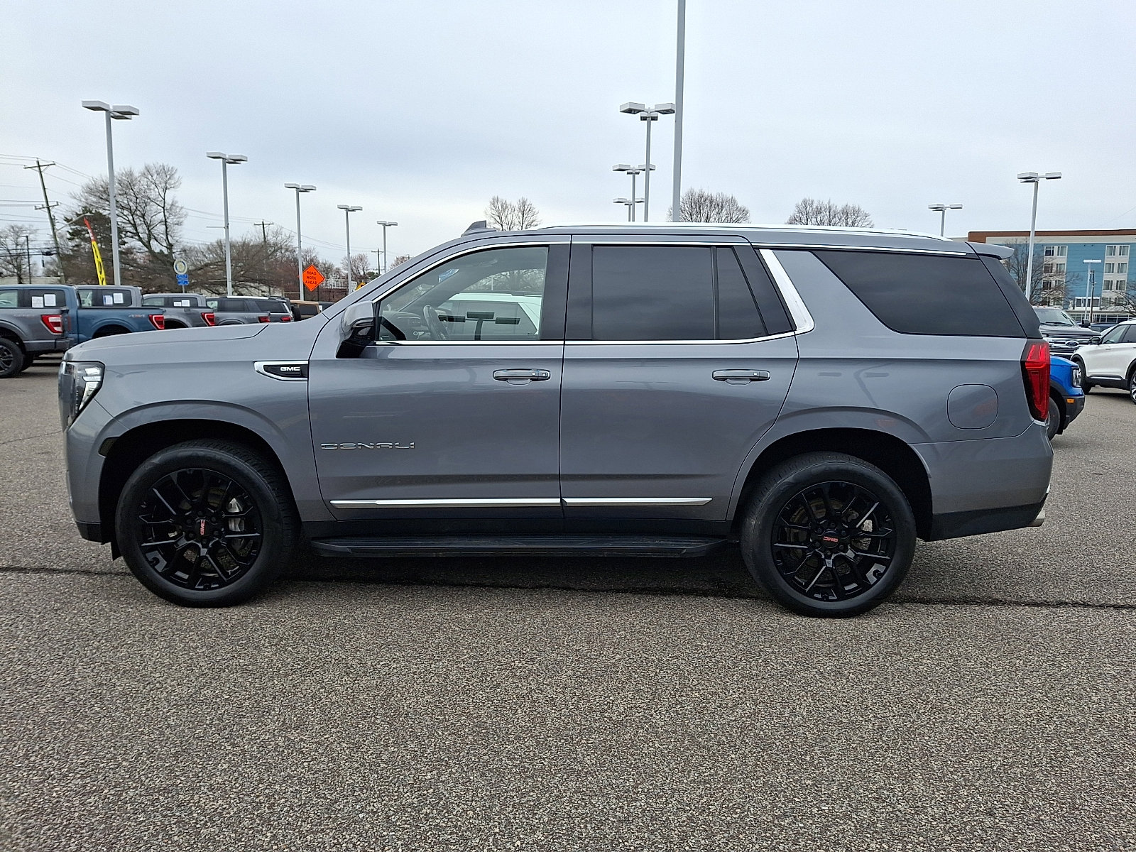 Used 2022 GMC Yukon Denali image 6