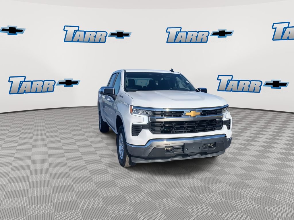 Used 2025 Chevrolet Silverado 1500 LT image 3