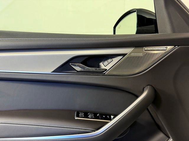 Certified 2026 Jaguar F-PACE R-Dynamic S image 21