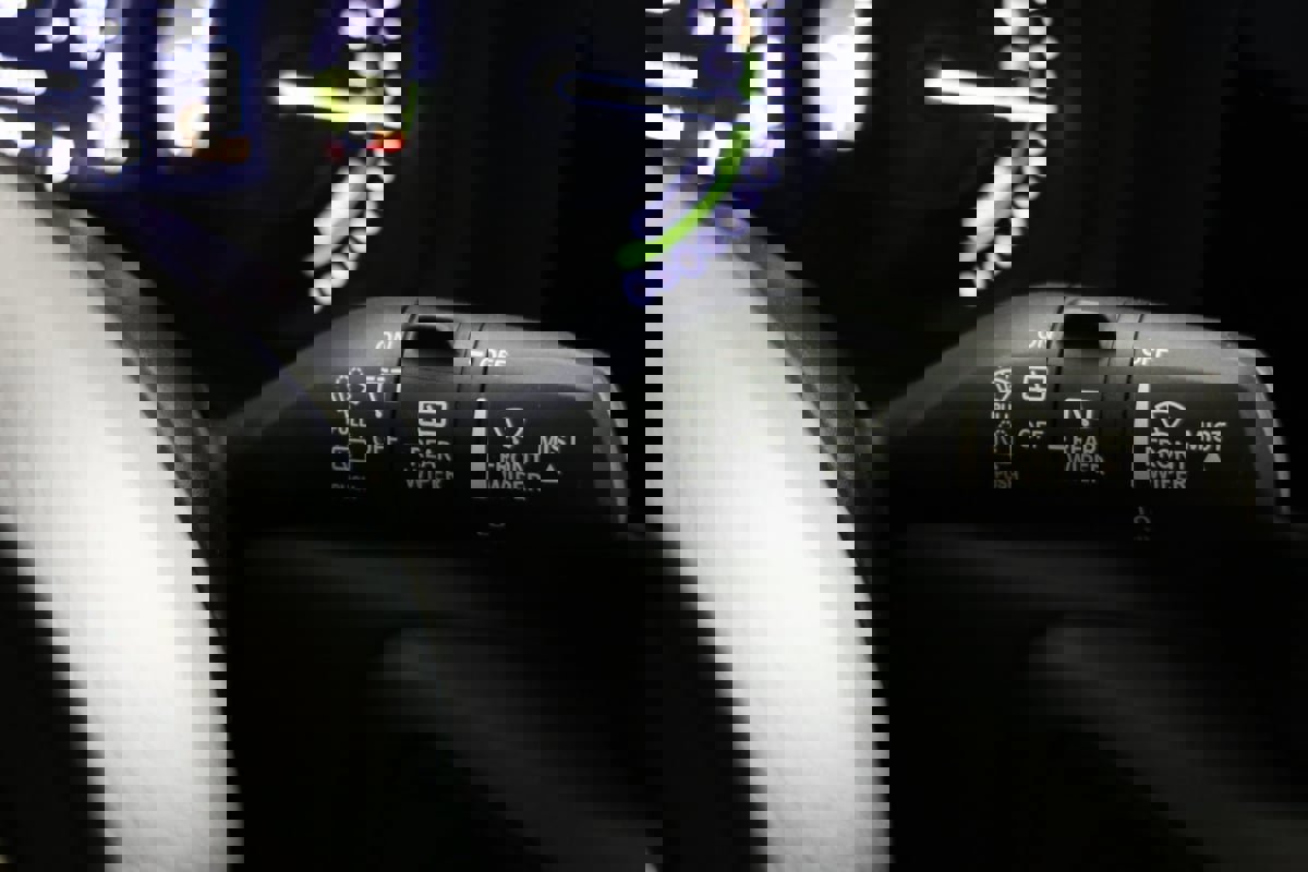 Used 2024 Jeep Wrangler Unlimited w/ Convenience Group image 23