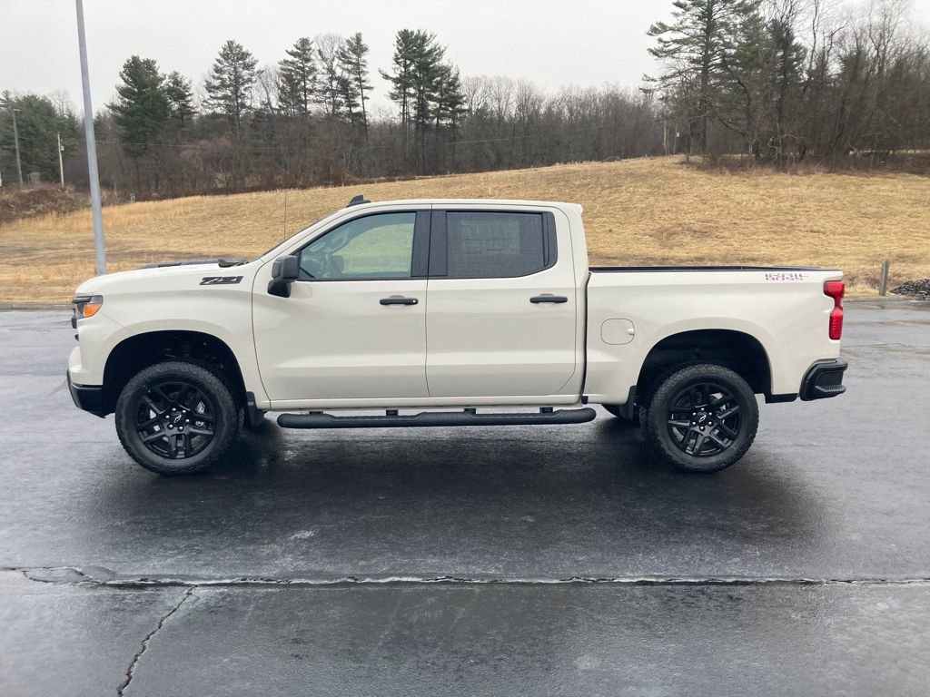 New 2026 Chevrolet Silverado 1500 Custom Trail Boss w/ Turbomax Blackout Package image 4