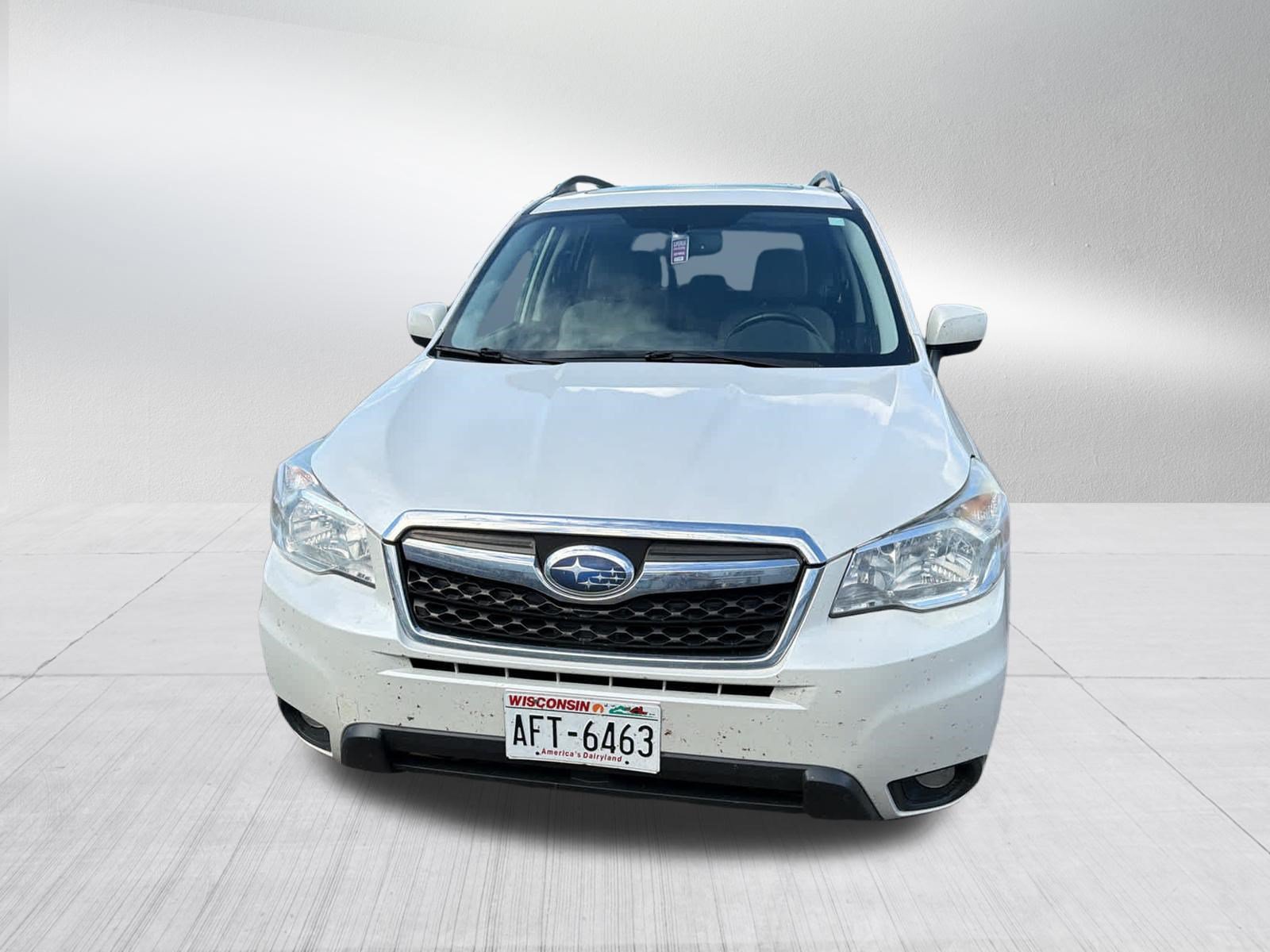 Used 2014 Subaru Forester 2.5i Limited w/ Popular Package #2 AWD/4WD image 2
