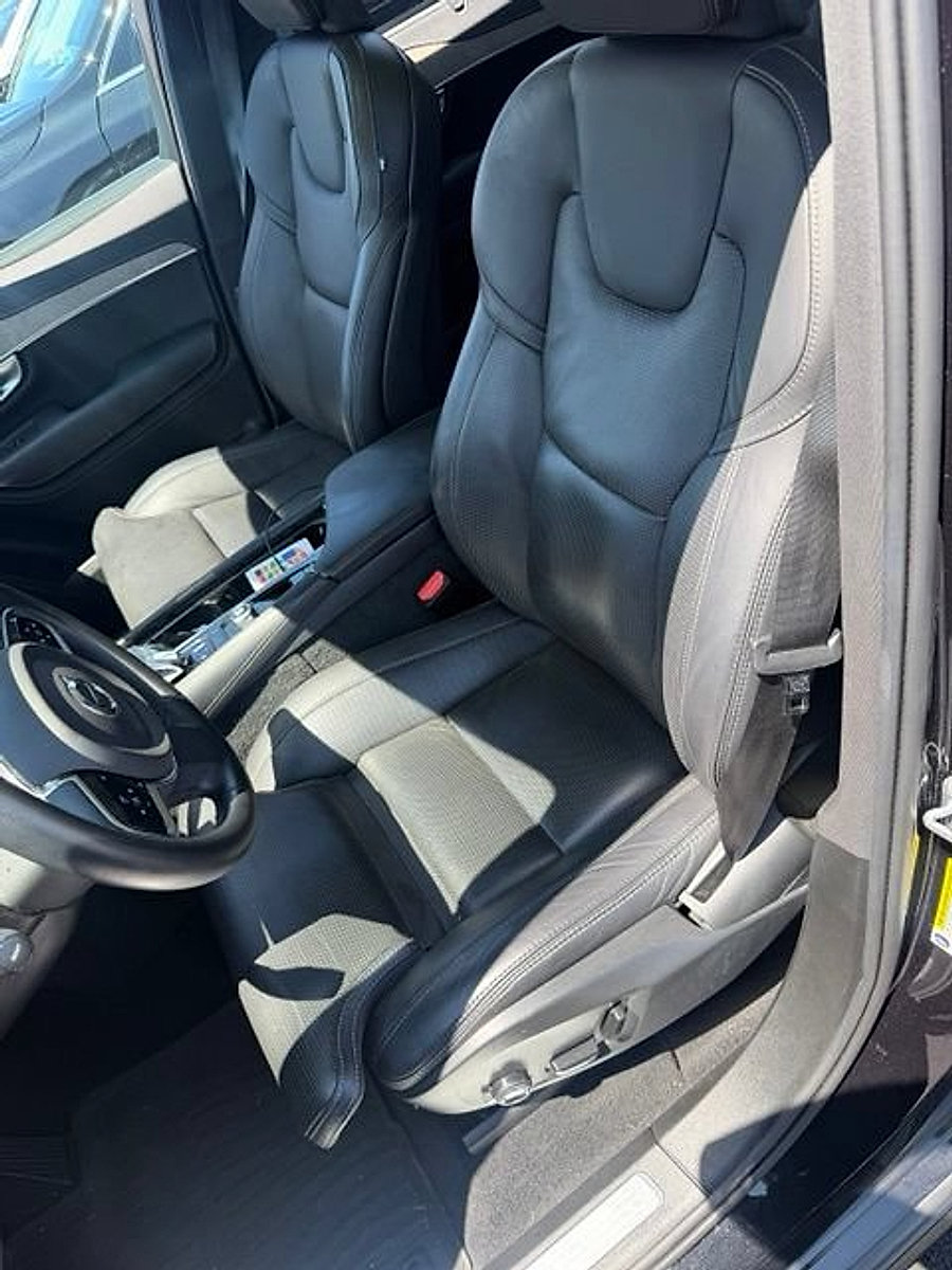 Used 2023 Volvo XC90 B6 Ultimate w/ Protection Package Premier AWD/4WD image 9