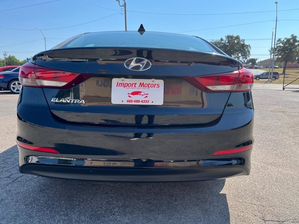 Used 2018 Hyundai Elantra SEL FWD image 5