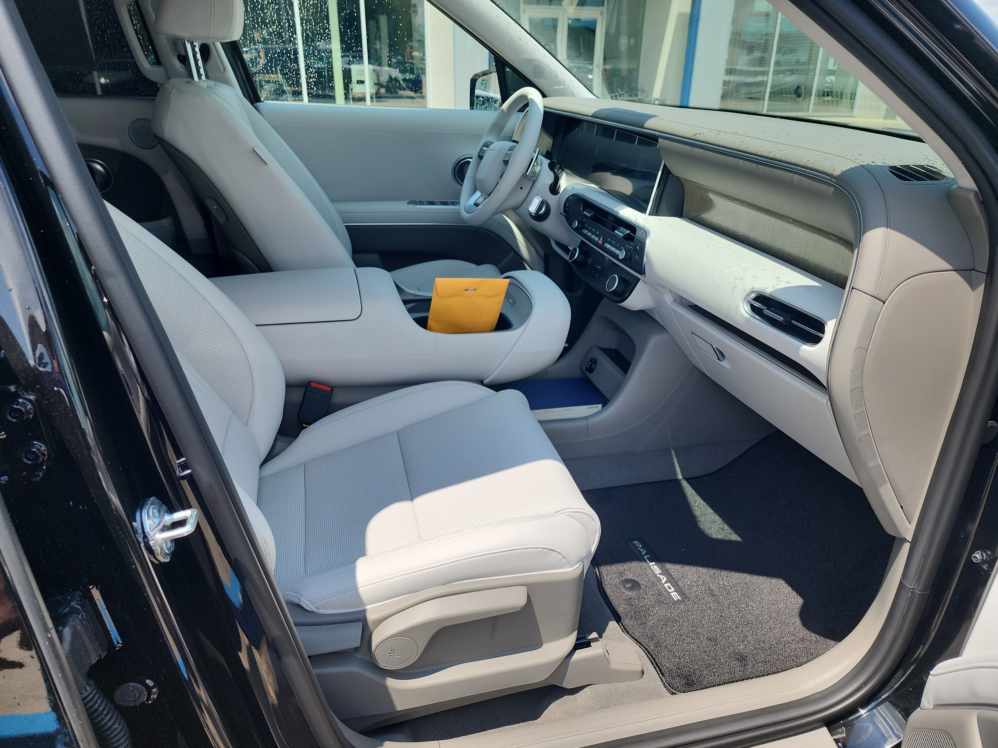 New 2026 Hyundai Palisade SEL FWD image 12