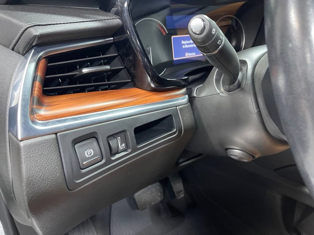 Used 2023 Cadillac XT5 Premium Luxury AWD/4WD image 19