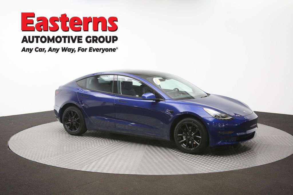 Used 2023 Tesla Model 3 Standard Range RWD image 42