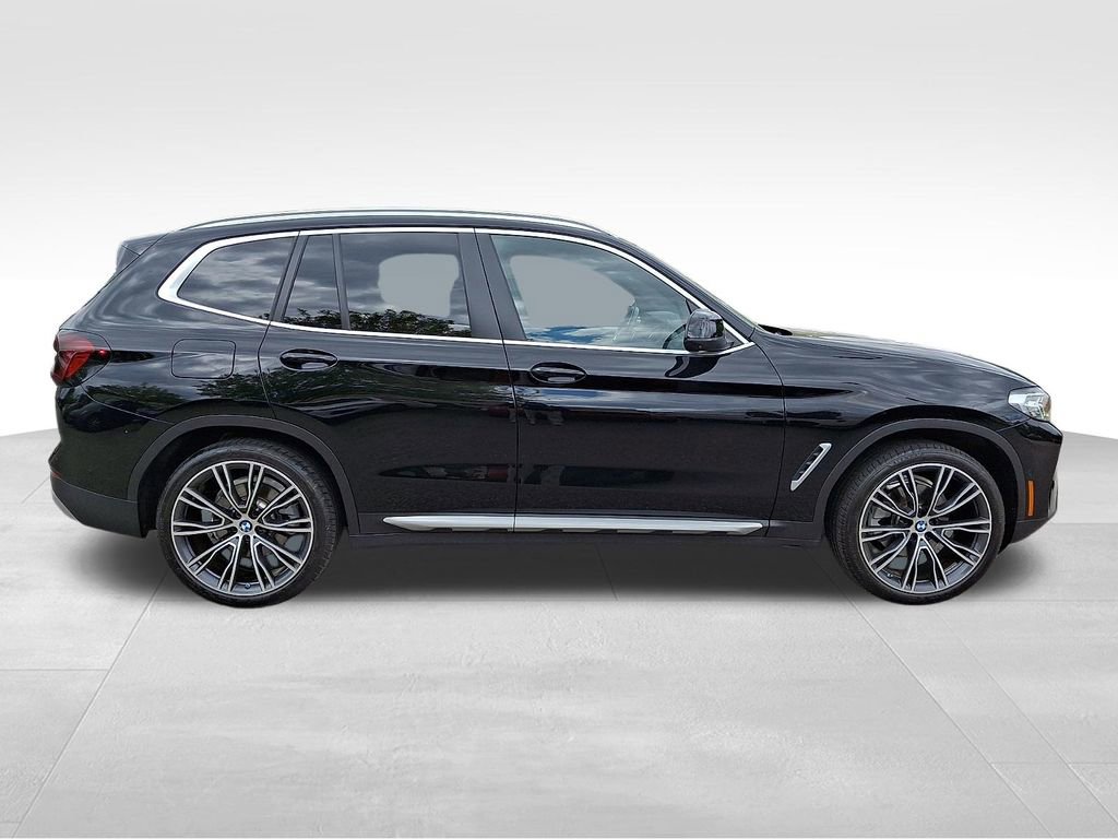 Used 2024 BMW X3 sDrive30i w/ Convenience Package RWD image 7