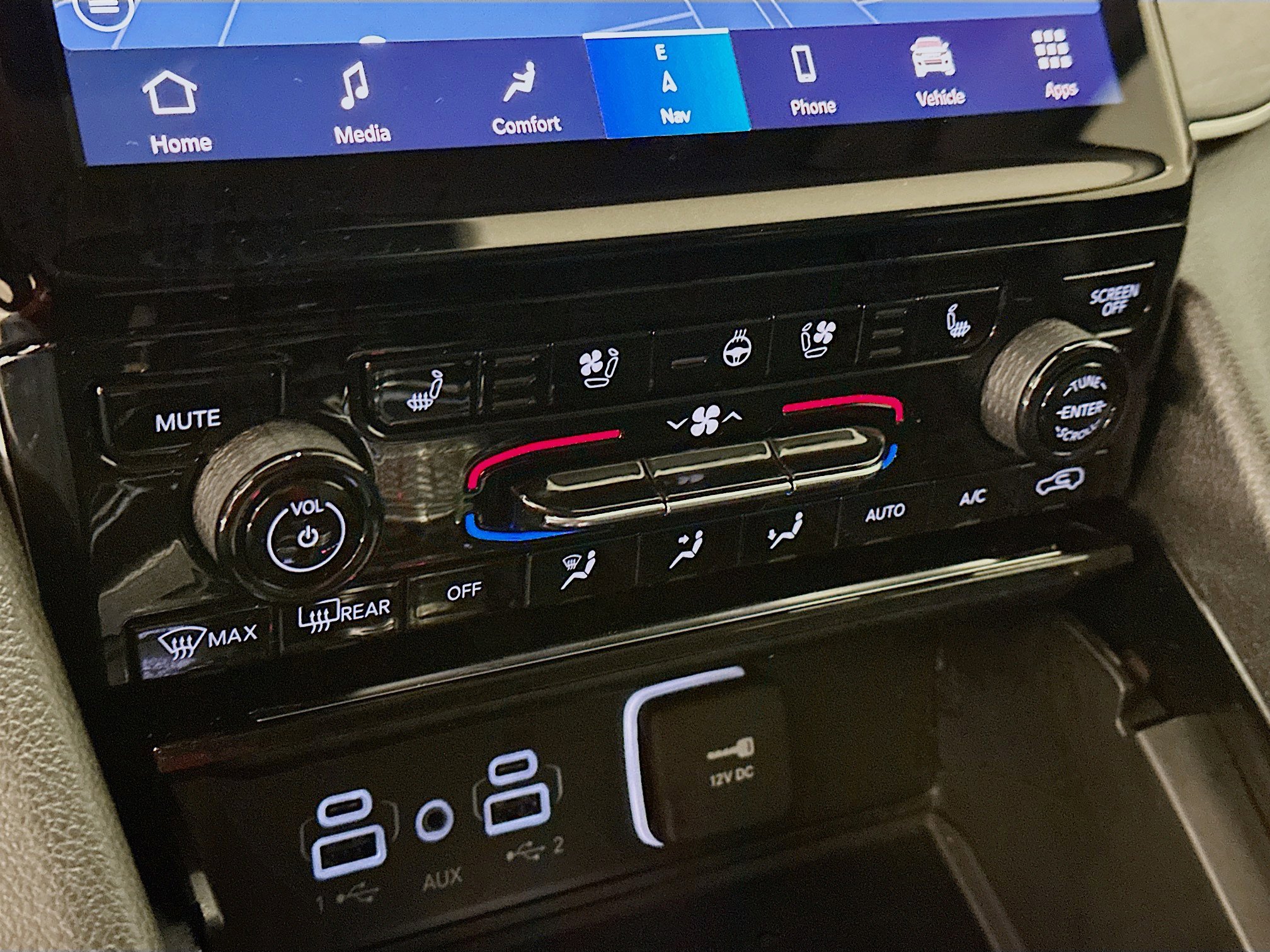 Used 2023 Jeep Grand Cherokee L Limited w/ Luxury Tech Group II image 24