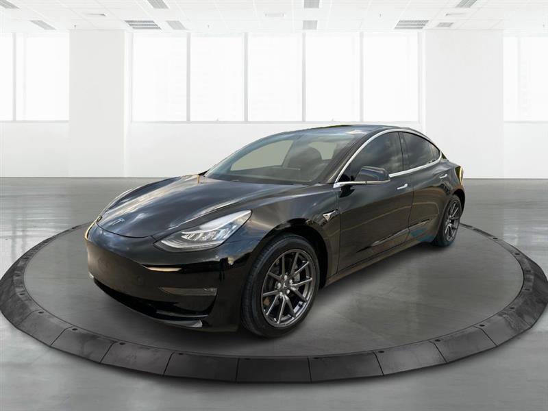 Used 2019 Tesla Model 3 Standard Range Plus image 2