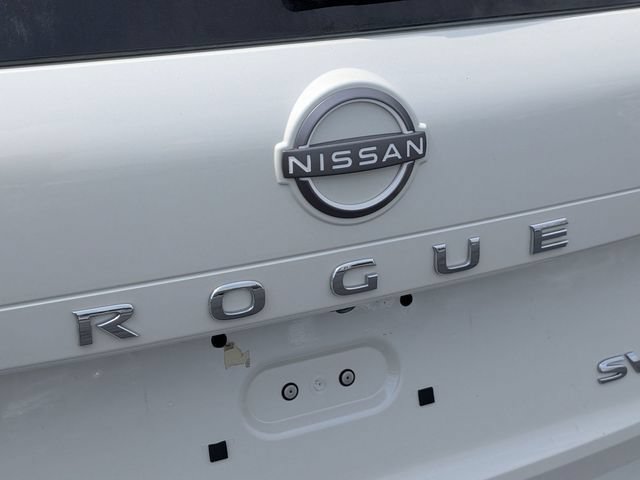 Certified 2023 Nissan Rogue SV w/ SV Premium B Package AWD/4WD image 10