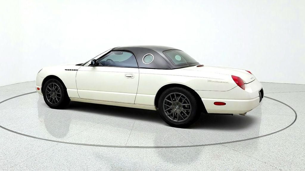 Used 2002 Ford Thunderbird RWD image 7