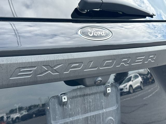 Used 2023 Ford Explorer Timberline w/ Timberline Technology Package AWD/4WD image 18