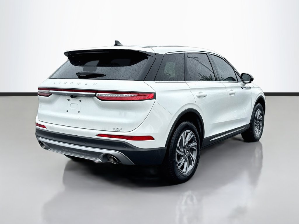 Used 2023 Lincoln Corsair FWD image 7