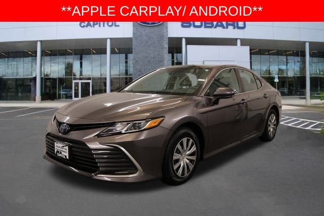 Used 2022 Toyota Camry LE image 8