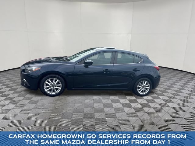 Used 2016 MAZDA MAZDA3 i Touring w/ Popular Equipment Package FWD image 2