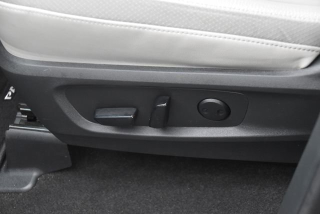 Used 2023 Nissan Pathfinder SL w/ SL Premium Package image 35