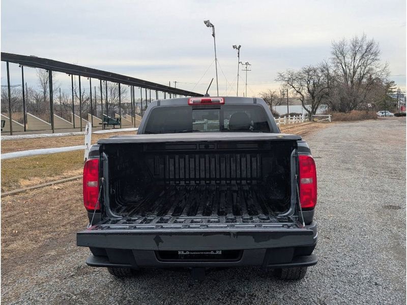 Used 2016 Chevrolet Colorado Z71 w/ LPO, Gearon Divider Package image 13