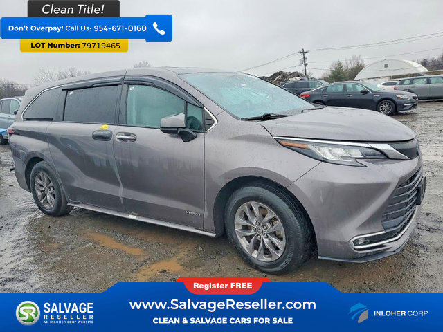 Used 2021 Toyota Sienna XLE image 5