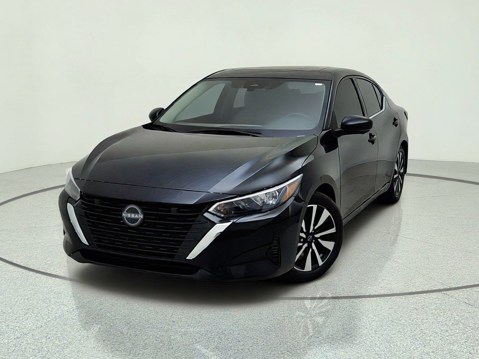 Used 2024 Nissan Sentra SV w/ SV Premium Package FWD image 2