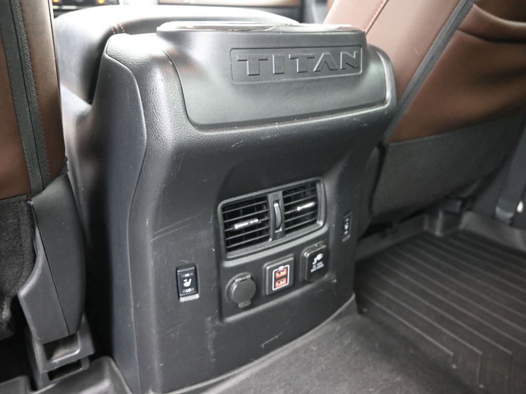 Used 2019 Nissan Titan Platinum Reserve w/ Platinum Utility Package image 13