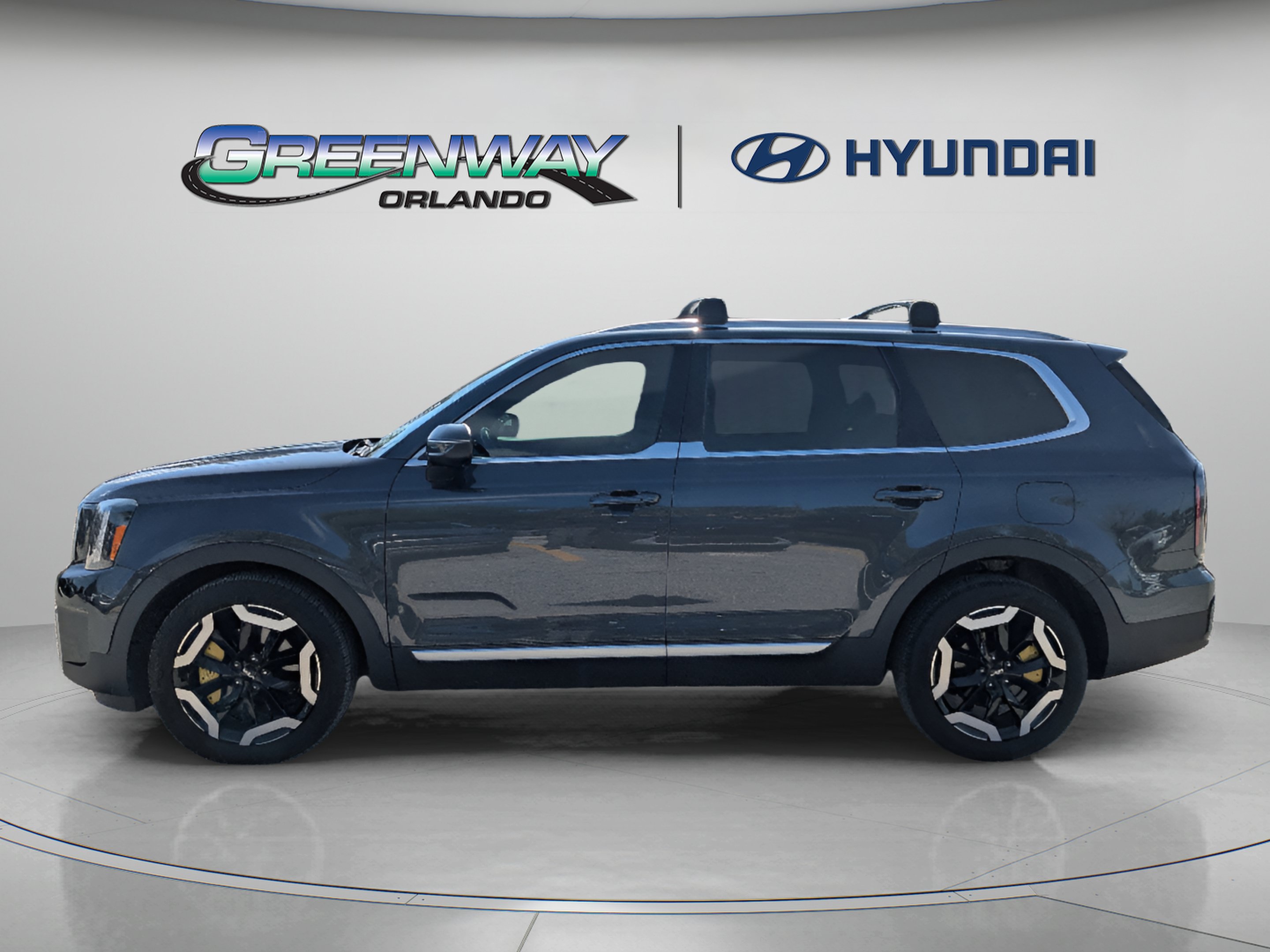Used 2024 Kia Telluride EX AWD/4WD image 5