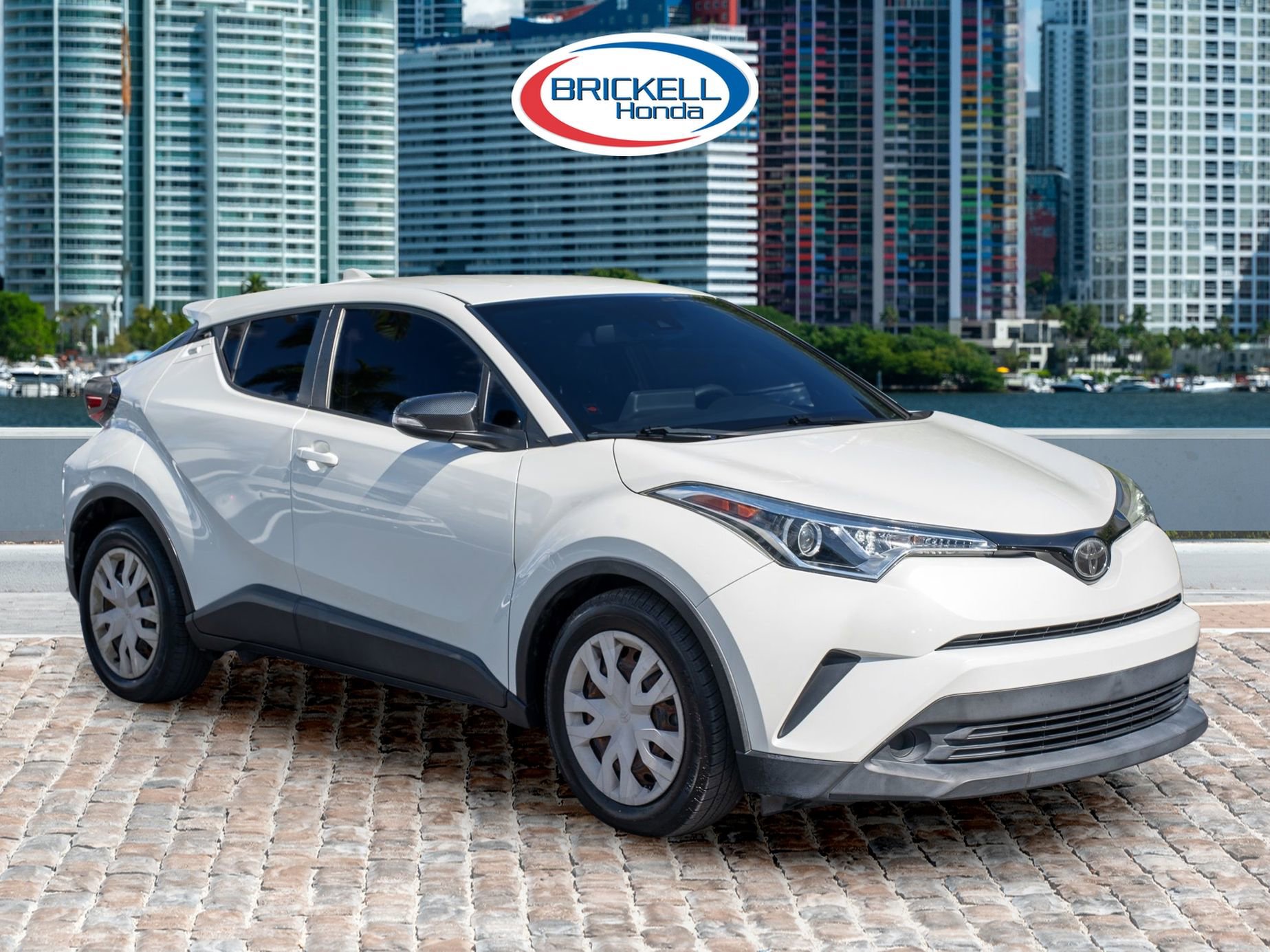 Used 2019 Toyota C-HR LE image 3