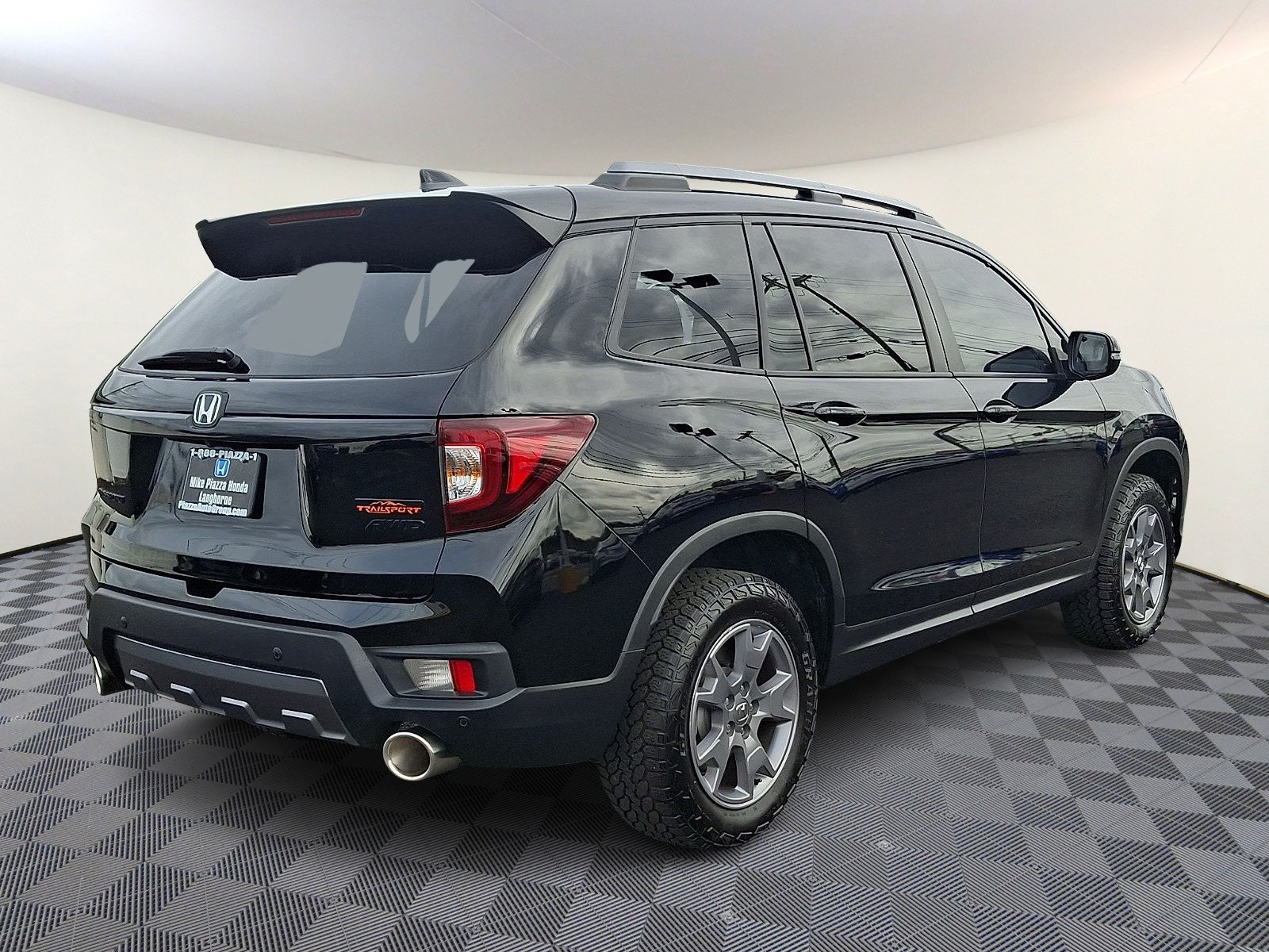 Used 2025 Honda Passport TrailSport image 7
