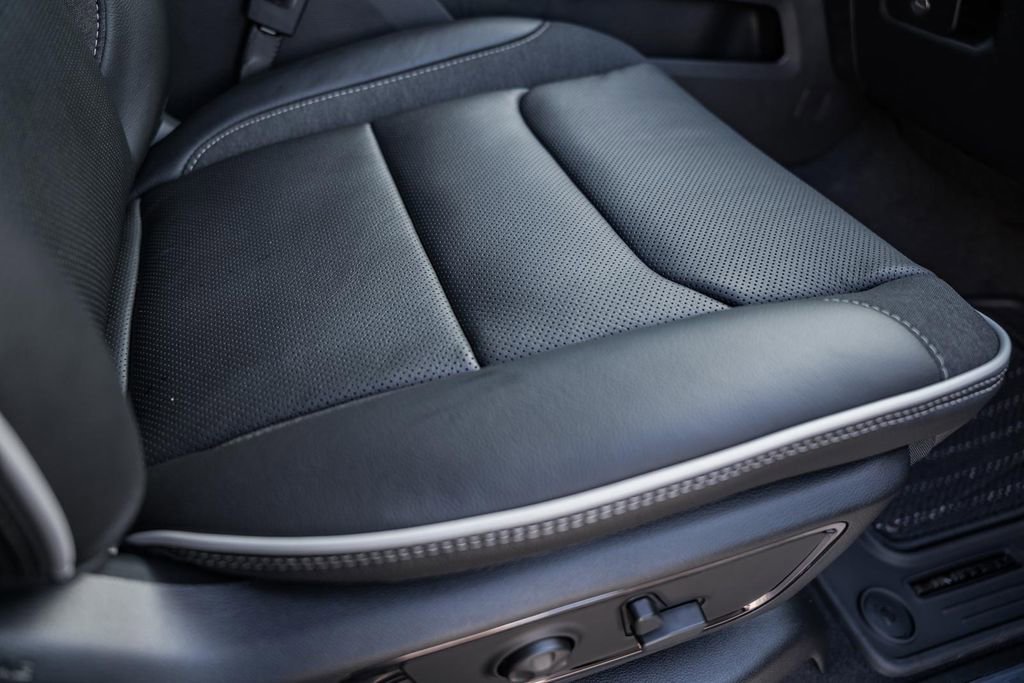 New 2026 RAM 1500 Limited image 40