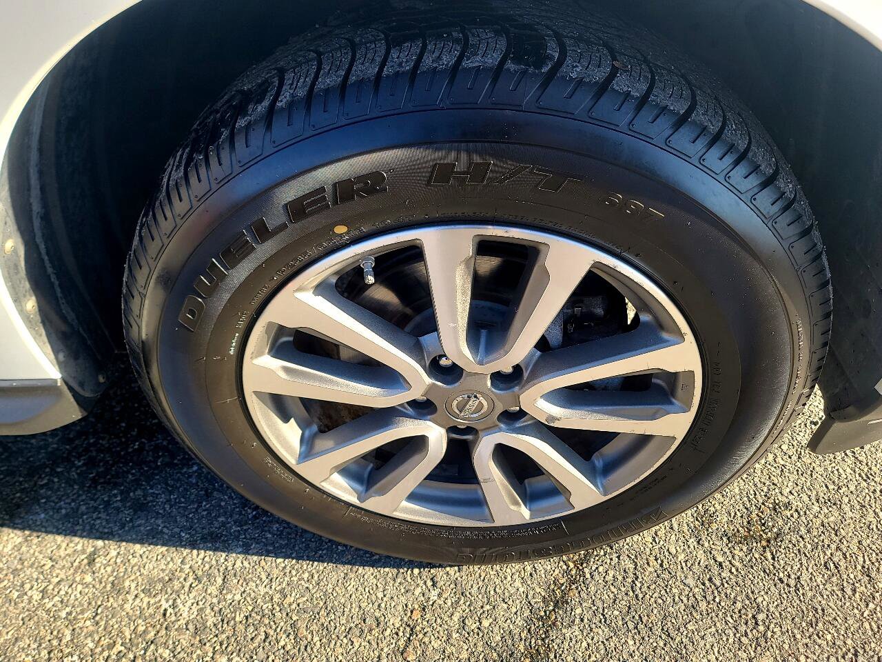 Used 2013 Nissan Pathfinder SL w/ SL Premium Pkg image 26