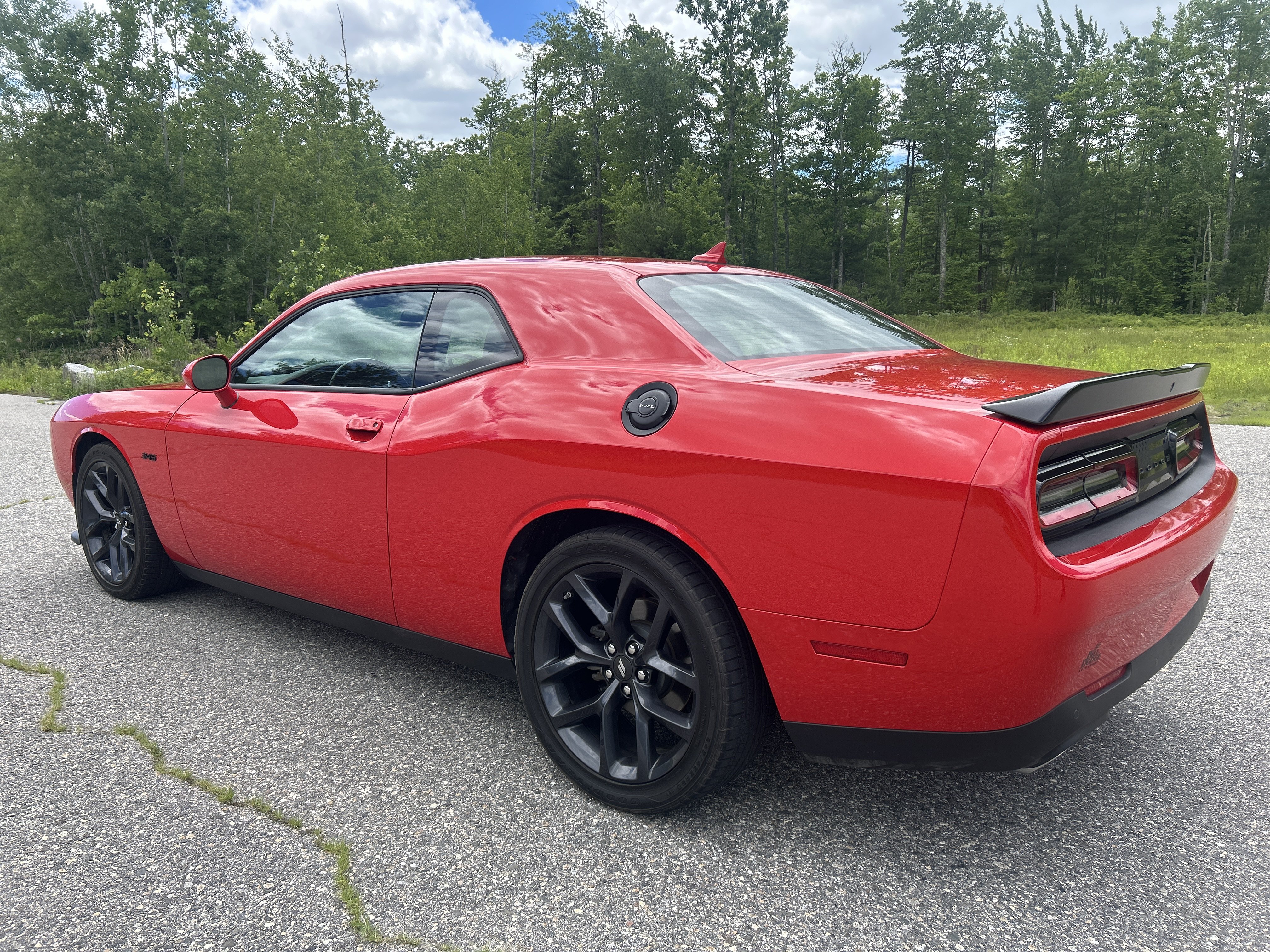 Used 2023 Dodge Challenger R/T RWD image 7