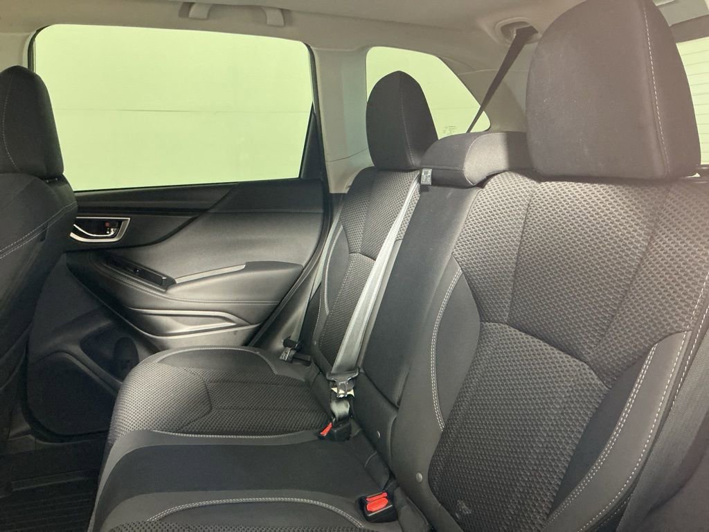 Used 2023 Subaru Forester Premium AWD/4WD image 26