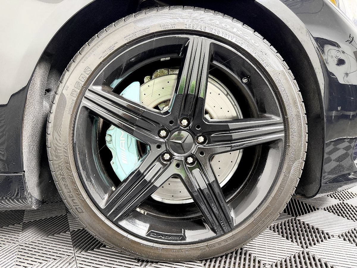 Used 2015 Mercedes-Benz S 63 AMG 4MATIC Sedan image 32