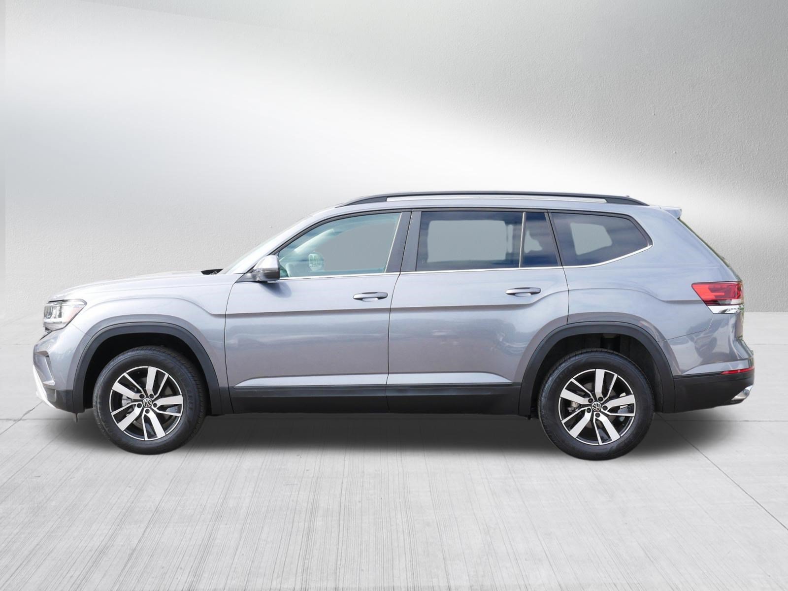 Certified 2023 Volkswagen Atlas SE AWD/4WD image 4