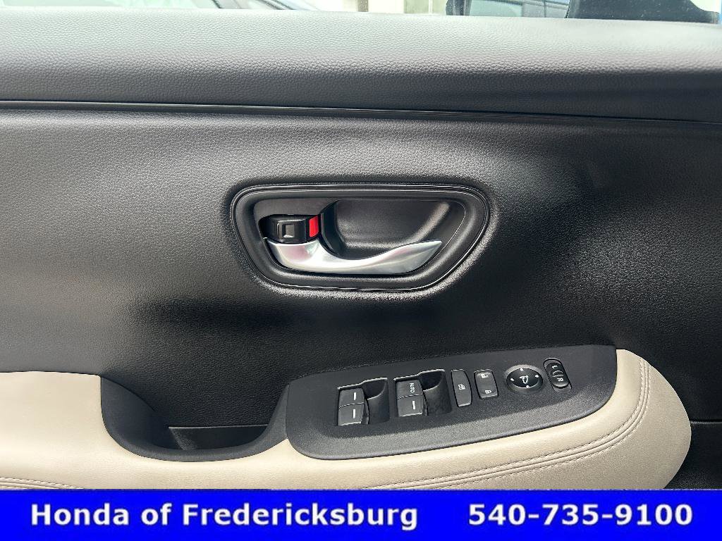 Certified 2026 Honda HR-V LX image 27