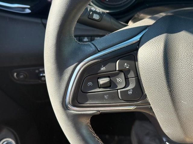 Used 2023 Buick Encore GX Essence w/ Advanced Technology Package FWD image 20