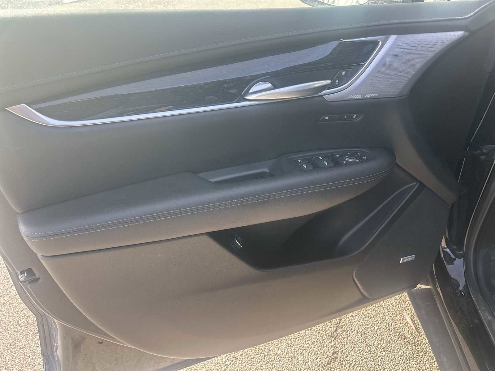 Certified 2025 Cadillac XT5 Premium Luxury image 23