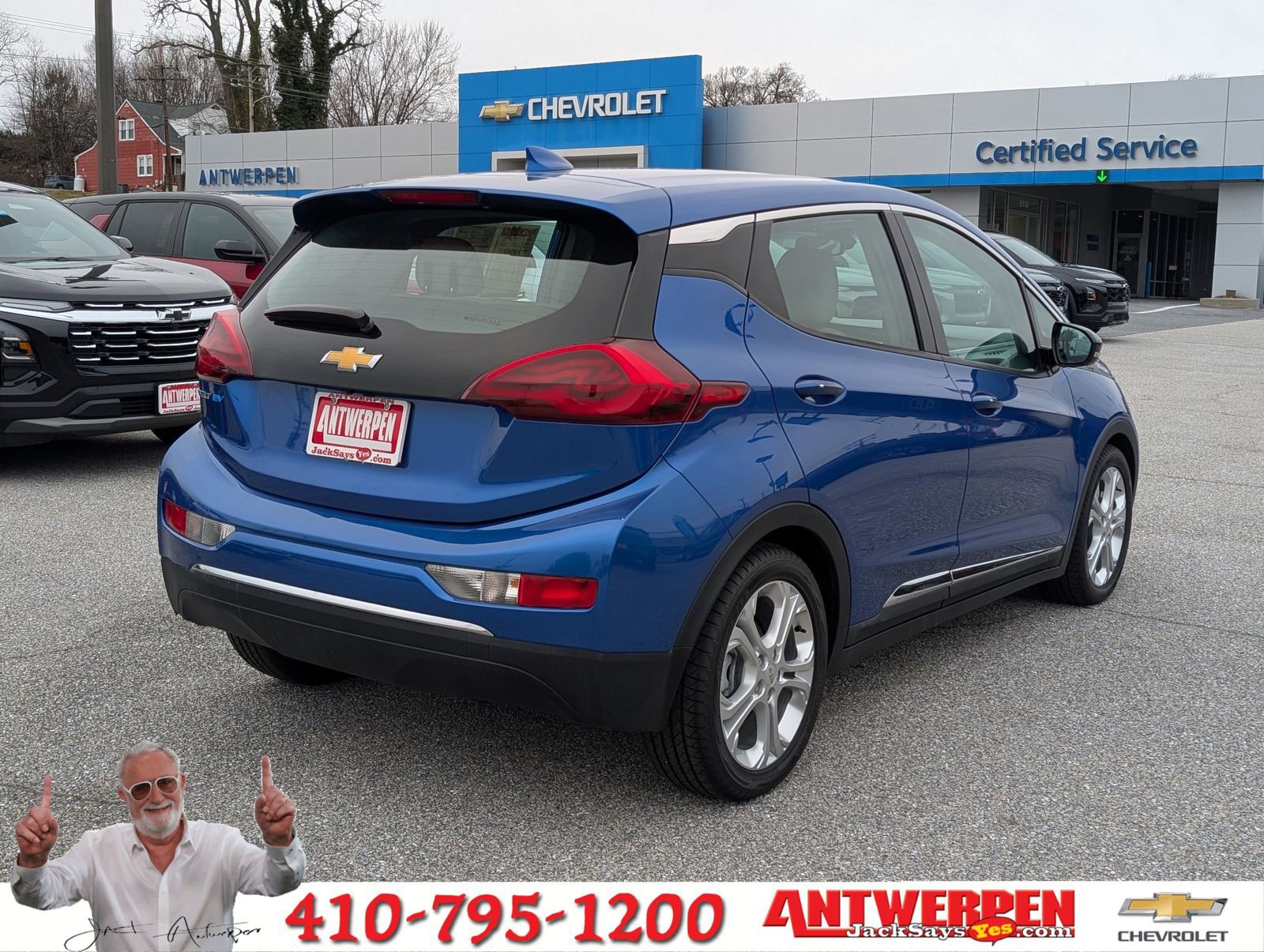 Used 2018 Chevrolet Bolt LT image 3