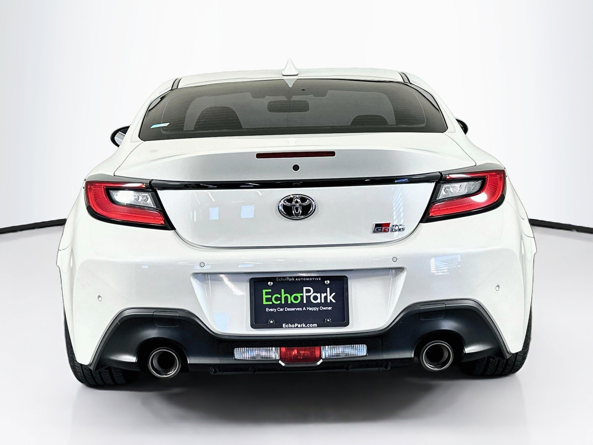 Used 2024 Toyota GR86 RWD image 7