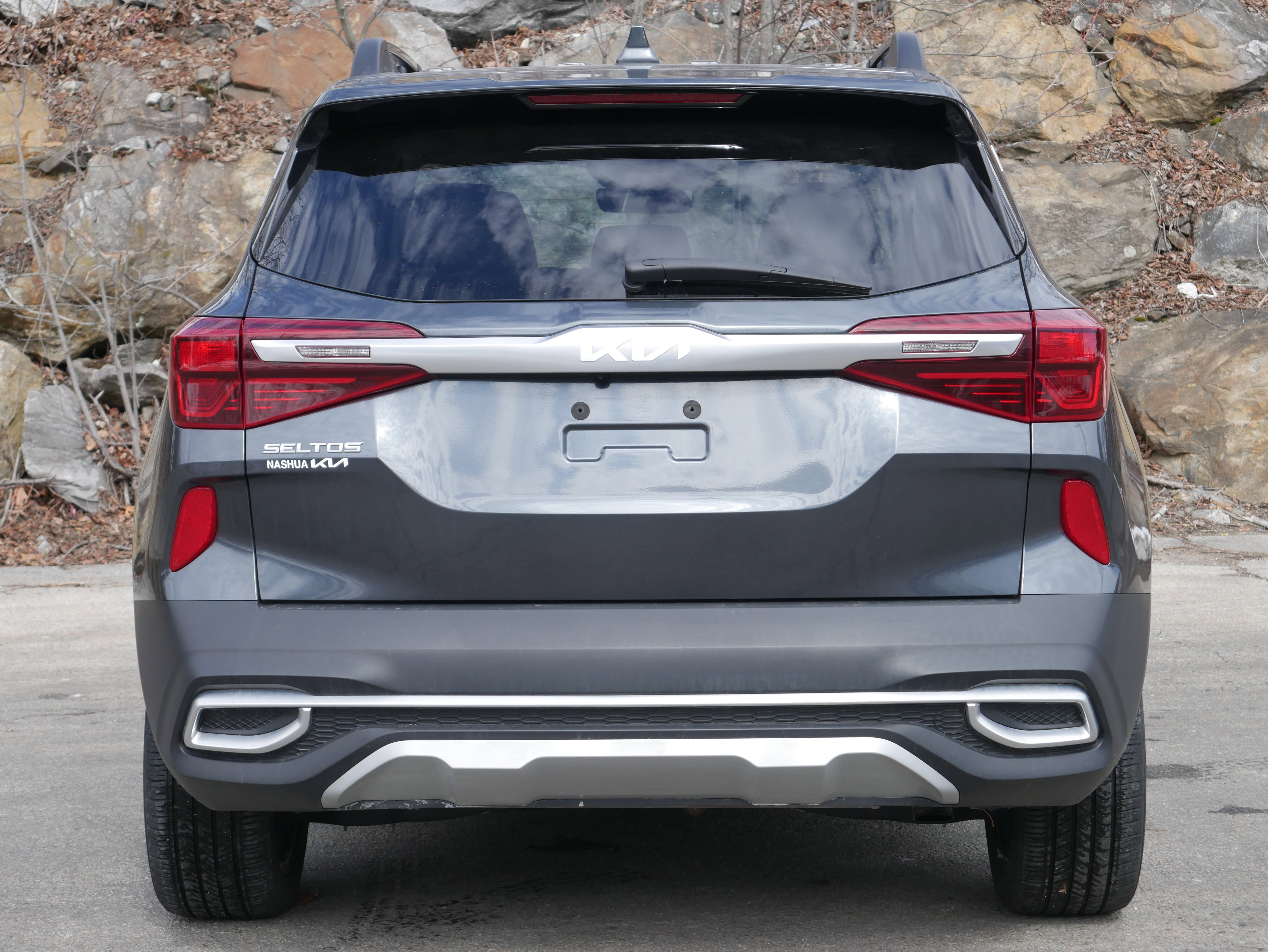 Certified 2023 Kia Seltos Nightfall Edition image 5