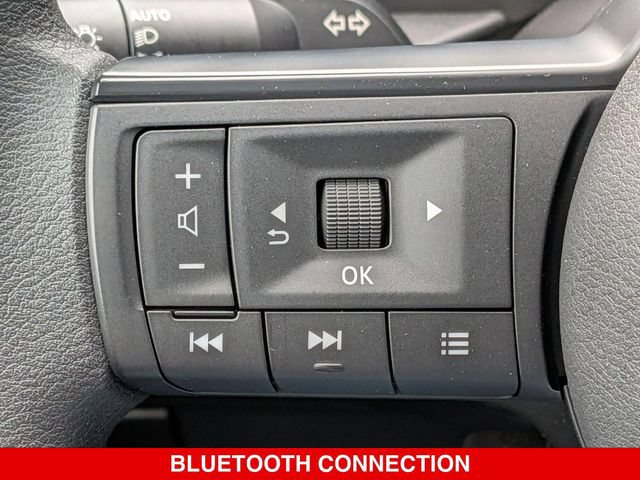 Certified 2025 Nissan Kicks SV AWD/4WD image 20