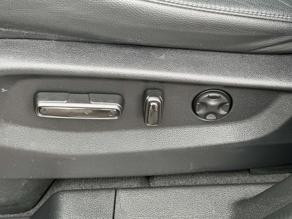 Certified 2024 Honda Odyssey EX-L image 16