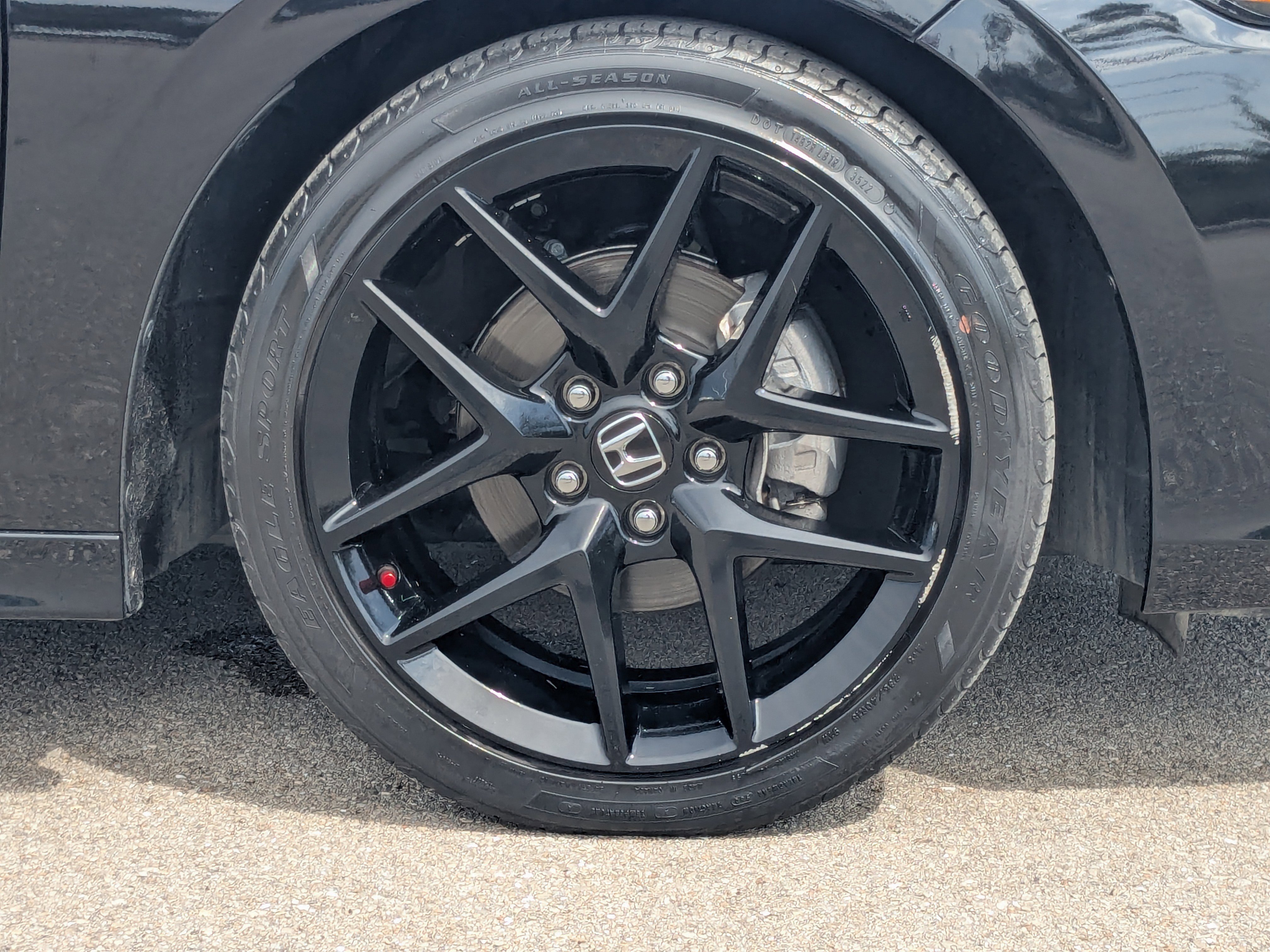 Used 2022 Honda Civic Sport image 11