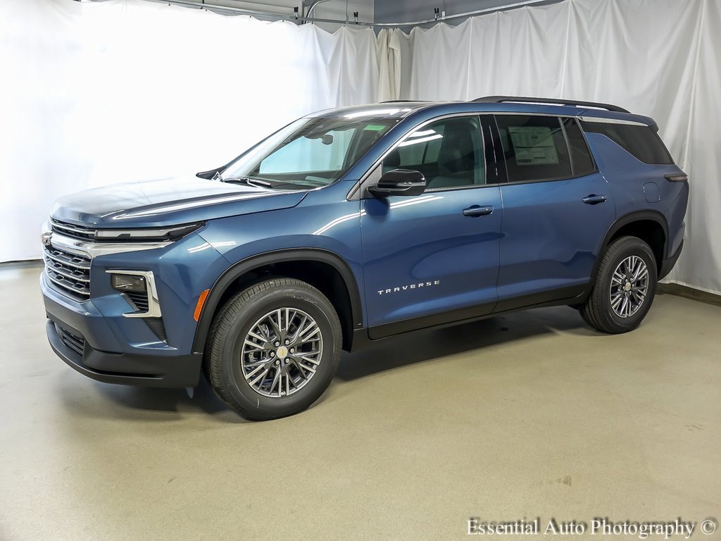New 2026 Chevrolet Traverse LT w/ LPO, Floor Liner Package image 4