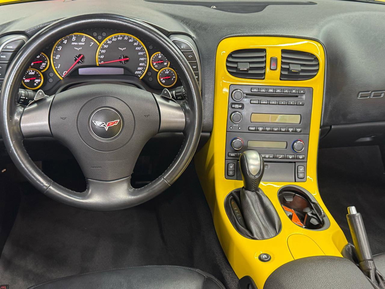 Used 2006 Chevrolet Corvette Convertible w/ Preferred Equipment Group image 53